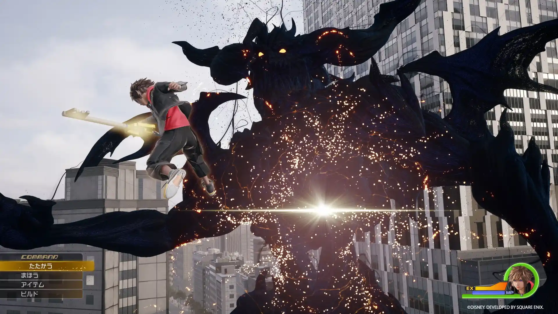 Sora attacking a giant Heartless in a modern city in Kingdom Hearts IV